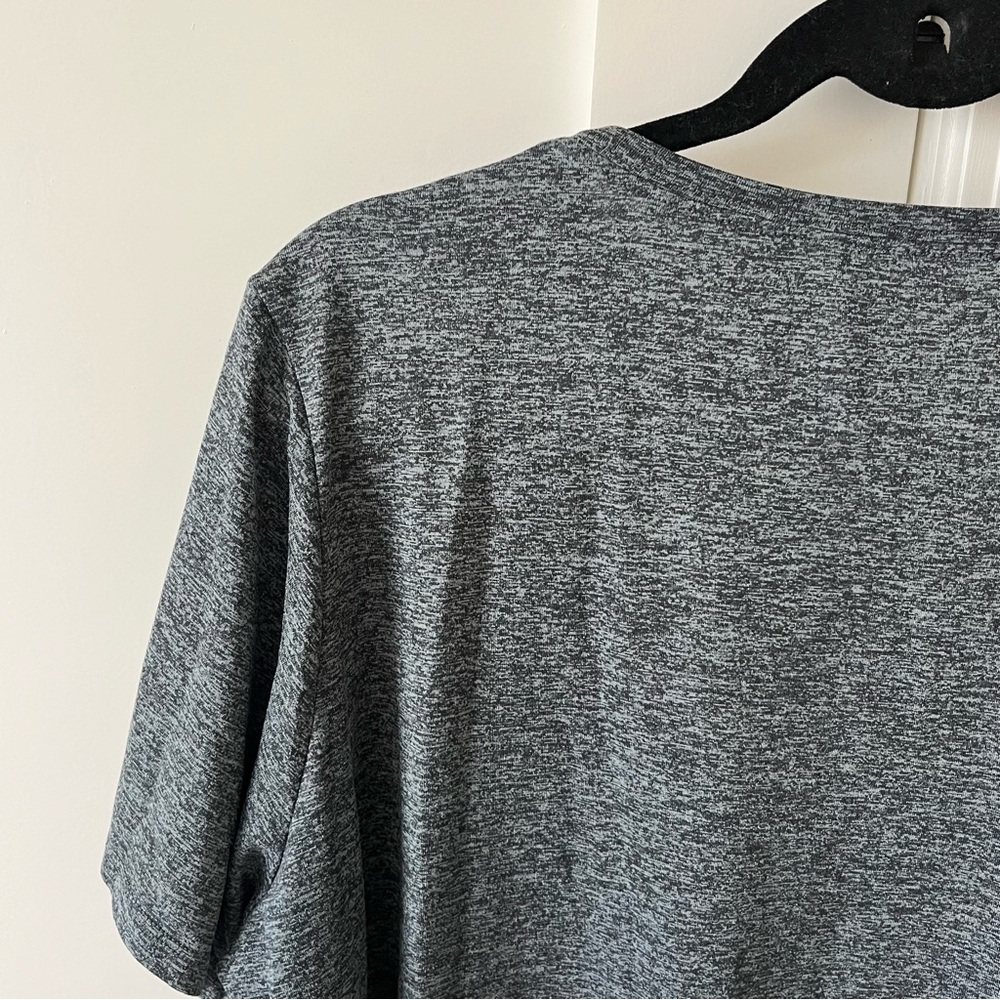 Nike Dri-Fit Athletic Short Sleeve Top Gray Sz 2X - Picture 9 of 15